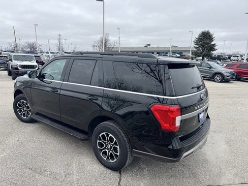 Used 2024 Ford Expedition XLT image 6