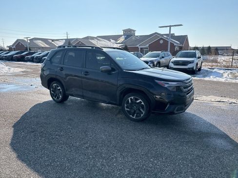 Used 2025 Subaru Forester Limited w/ Popular Package #2 image 12