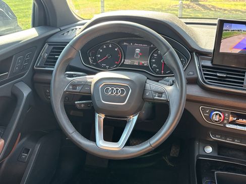 Used 2023 Audi Q5 2.0T Premium w/ Convenience Package AWD/4WD image 20