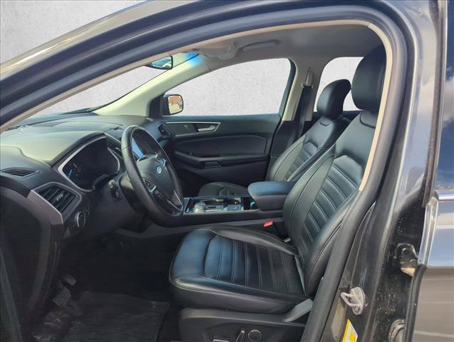 Used 2019 Ford Edge SEL w/ Equipment Group 201A FWD image 18