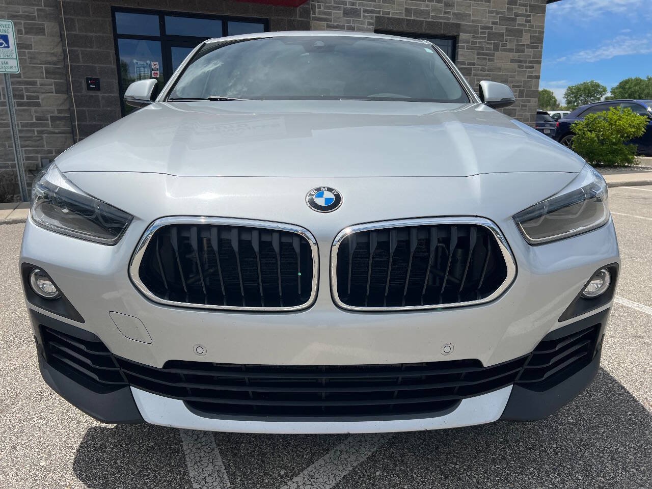 Used 2020 BMW X2 xDrive28i w/ Convenience Package AWD/4WD image 2