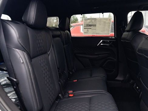New 2025 Mitsubishi Outlander SEL Black Edition image 21