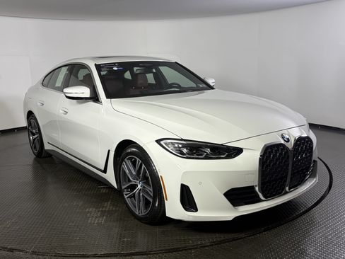Certified 2024 BMW 430i Gran Coupe xDrive w/ Premium Package AWD/4WD image 2