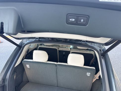 Used 2025 Genesis GV80 3.5T Advanced image 11