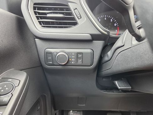 Used 2021 Ford Escape SE w/ SE Sport Appearance Package AWD/4WD image 21