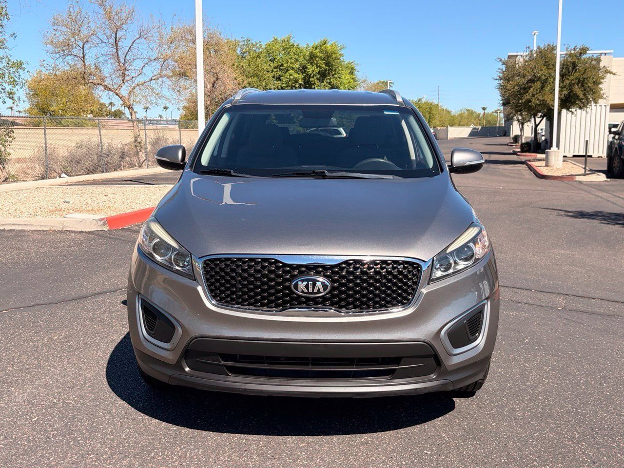 Used 2017 Kia Sorento FWD image 29