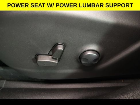 Used 2022 Jeep Cherokee Latitude Lux w/ Sun & Sound Group AWD/4WD image 6