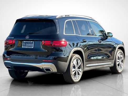 Certified 2026 Mercedes-Benz GLB 250 image 3