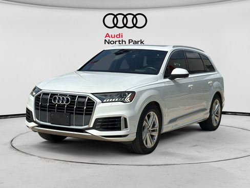 Used 2023 Audi Q7 3.0T Prestige AWD/4WD image 3