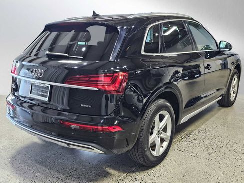 Used 2023 Audi Q5 2.0T Premium w/ Convenience Package image 7