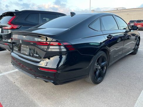 Used 2024 Honda Accord Sport image 3