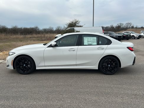 New 2026 BMW 330i Sedan w/ M Sport Package image 5