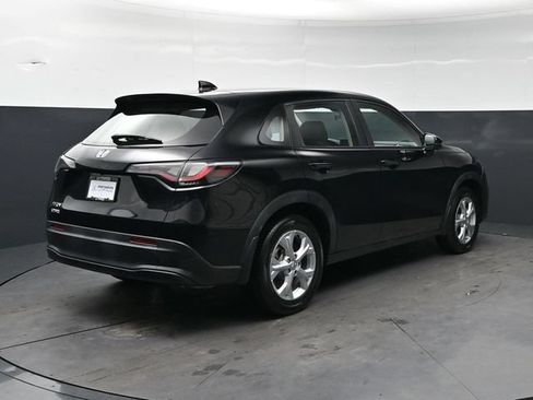 Certified 2024 Honda HR-V LX image 5