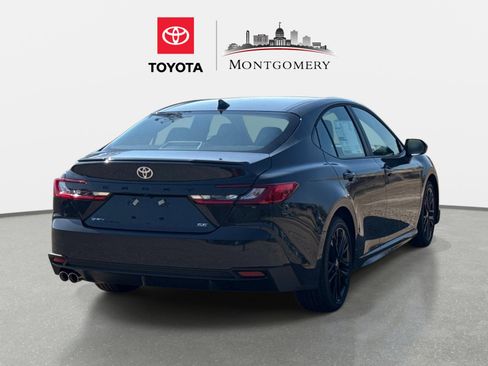 New 2026 Toyota Camry SE FWD image 3