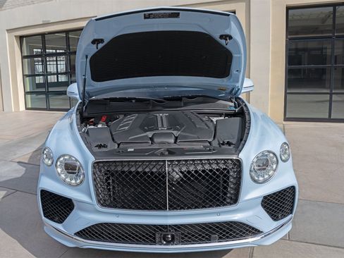 New 2025 Bentley Bentayga image 43