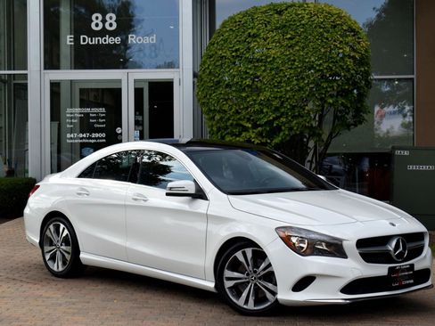 Used 2019 Mercedes-Benz CLA 250 4MATIC image 2