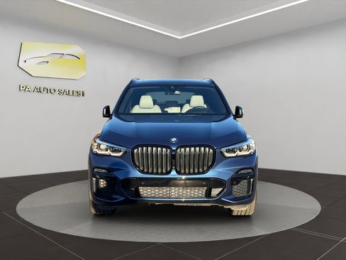 Used 2023 BMW X5 xDrive40i w/ M Sport Package image 2