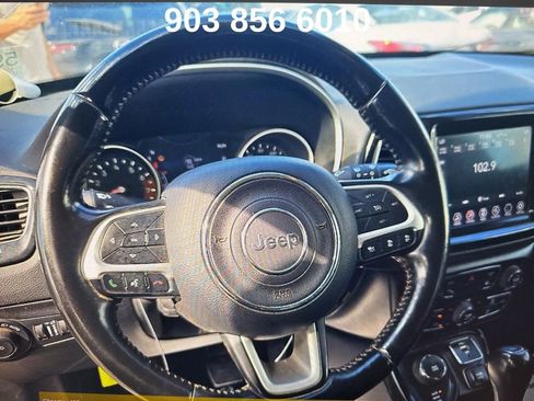 Used 2021 Jeep Compass Limited image 10