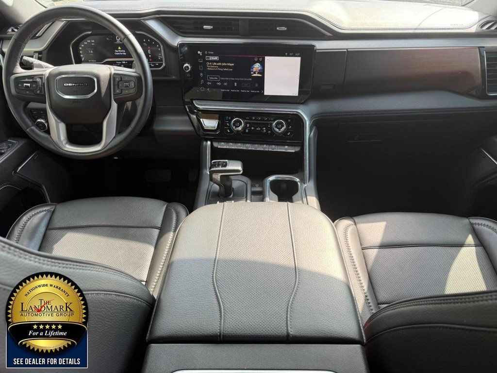 Used 2023 GMC Sierra 1500 Denali AWD/4WD image 18