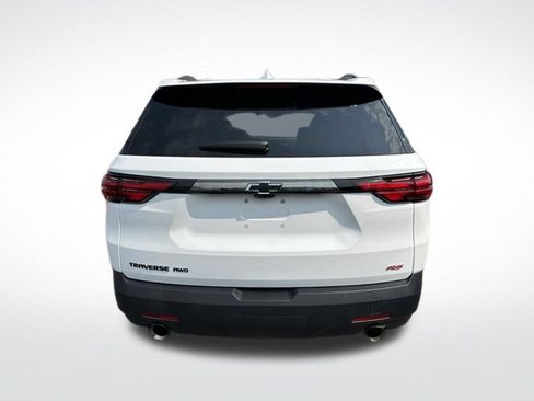 Used 2023 Chevrolet Traverse RS w/ LPO, Floor Liner Package AWD/4WD image 5