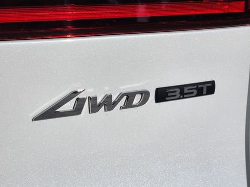 Used 2026 Genesis GV70 3.5T Sport Advanced AWD/4WD image 8