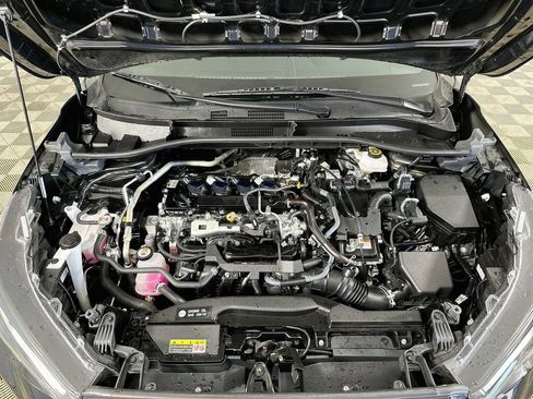 Used 2024 Toyota Corolla Cross AWD Hybrid image 34