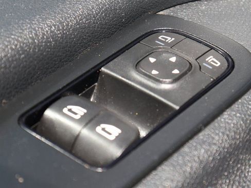 Used 2019 Mercedes-Benz Sprinter 170 image 14