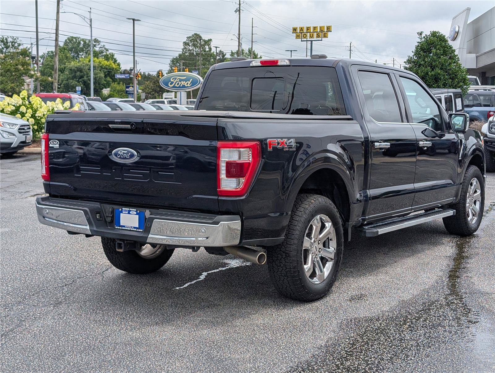 Certified 2023 Ford F150 Lariat w/ Trailer Tow Package AWD/4WD image 9