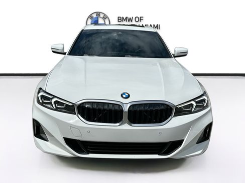 Certified 2024 BMW 330i Sedan w/ Convenience Package image 2