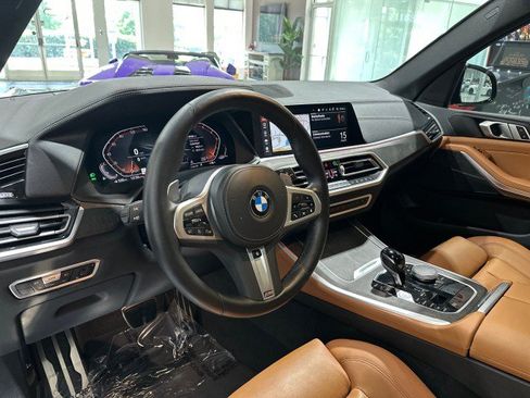 Used 2022 BMW X5 xDrive40i w/ M Sport Package AWD/4WD image 37
