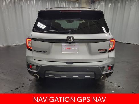 Used 2024 Honda Passport TrailSport image 7