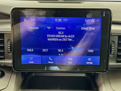 Used 2021 Ford Explorer XLT w/ Equipment Group 202A AWD/4WD image 7