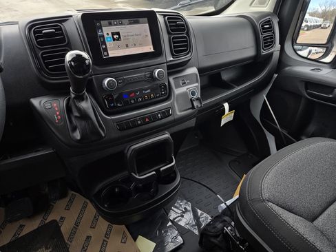 New 2026 RAM ProMaster 1500 w/ Storage Group FWD image 20