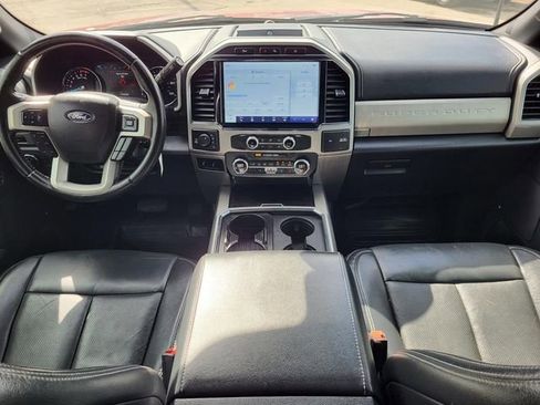 Used 2022 Ford F250 Lariat w/ Tremor Off-Road Package image 19