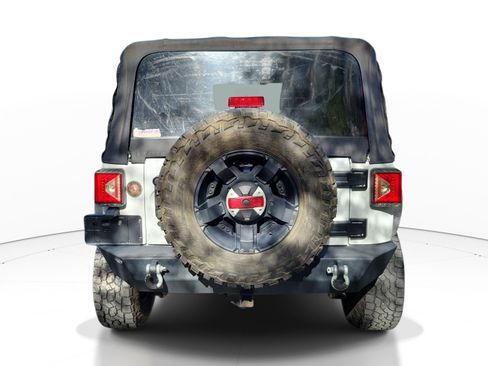 Used 2015 Jeep Wrangler Sport AWD/4WD image 5