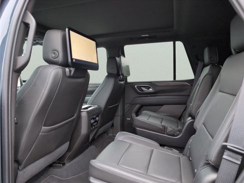 Used 2021 Chevrolet Tahoe Z71 w/ Rear Media and Nav Package image 29