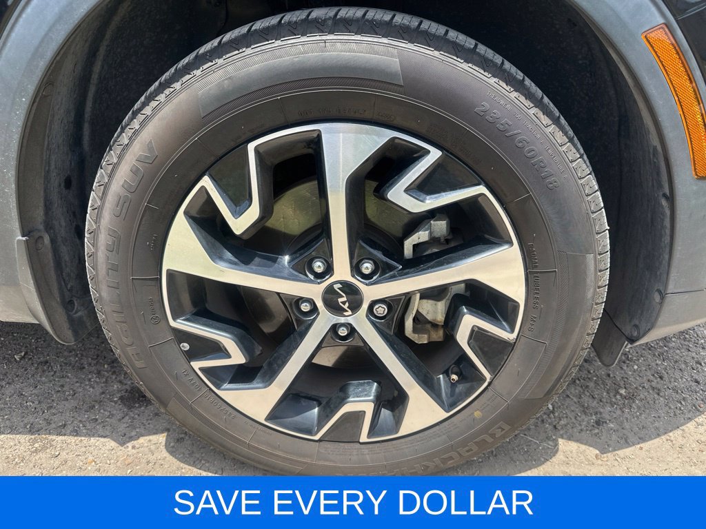 Used 2023 Kia Sportage EX AWD/4WD image 18