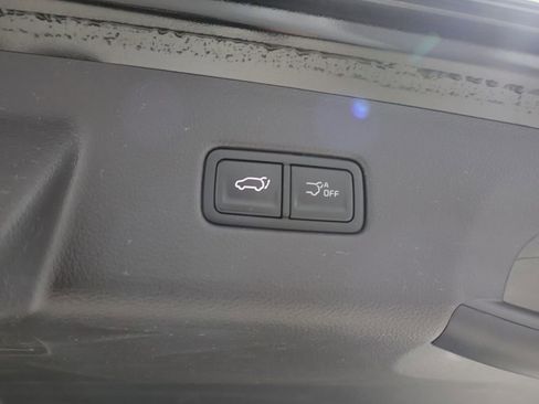 Used 2025 Kia Carnival SX Prestige FWD image 20