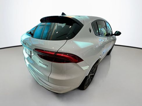 Used 2023 Maserati Grecale Modena AWD/4WD image 7