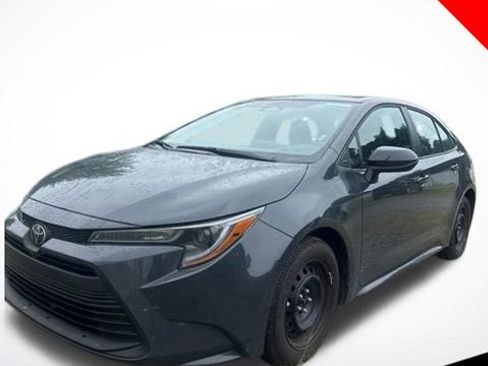 Used 2026 Toyota Corolla LE FWD image 1