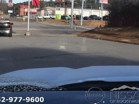 Used 2020 GMC Sierra 1500 AT4 w/ AT4 Premium Package image 31