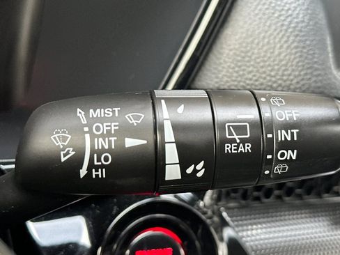 Used 2025 Honda CR-V EX-L image 39