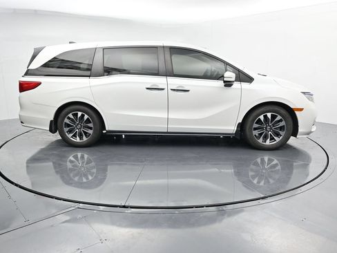 Used 2022 Honda Odyssey EX-L image 9