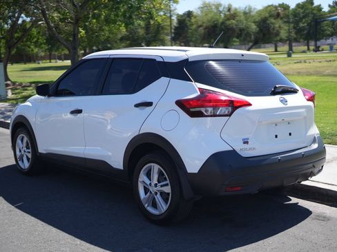 Used 2020 Nissan Kicks S FWD image 6