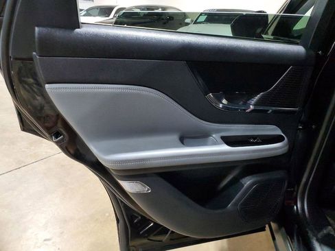 Used 2022 Lincoln Corsair FWD image 25