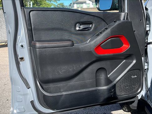 Used 2023 Nissan Frontier PRO-4X w/ Pro Convenience Package image 21