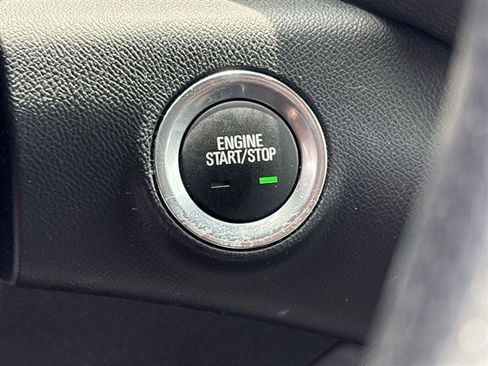 Certified 2024 GMC Terrain SLE w/ Driver Convenience Package AWD/4WD image 16