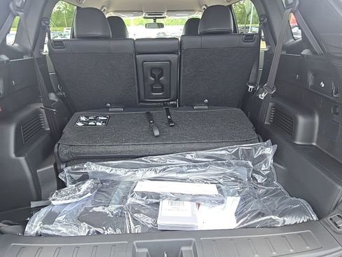 New 2026 Nissan Rogue SL AWD/4WD image 30