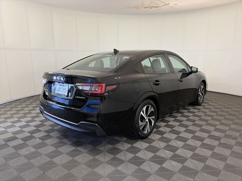 Used 2023 Subaru Legacy Premium image 5