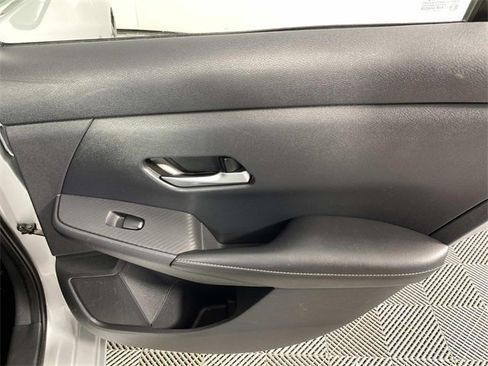 Used 2021 Nissan Sentra S image 24